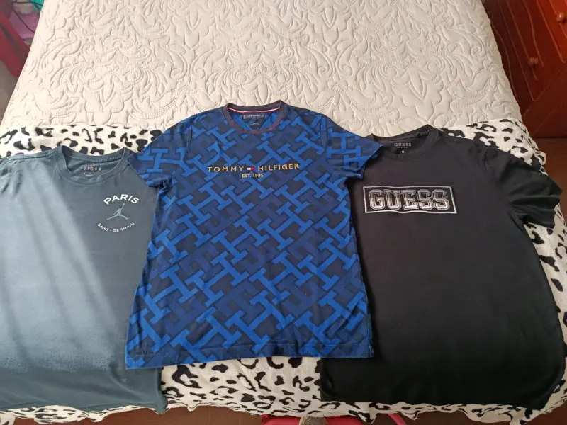 Pack de poleras Guess, Tommy Hilfiger y Jordan - 5