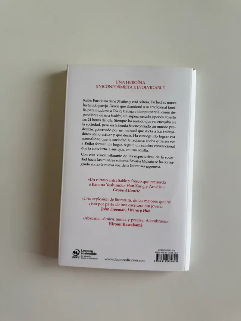 Libro 'La dependienta' de Sayaka Murata - 2