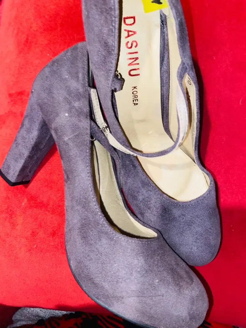 Zapatos de tacón alto gris Dasinu para mujer - 2