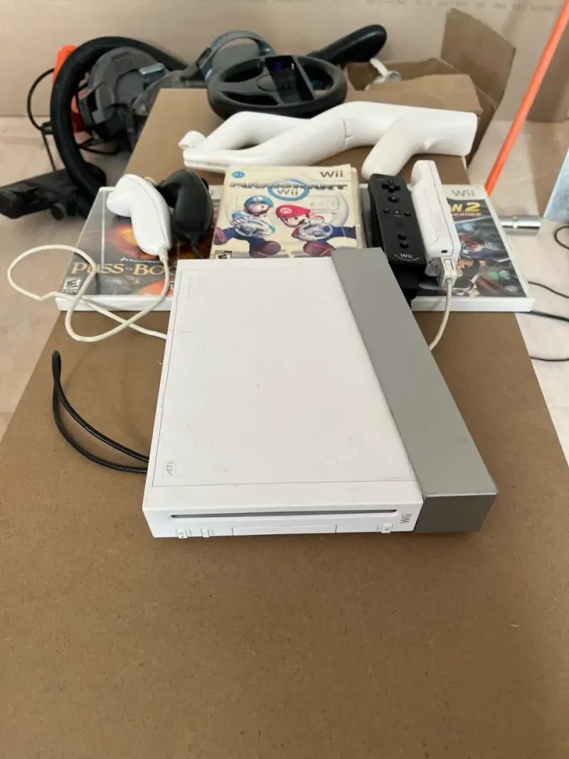 Consola Nintendo Wii - accesorios y desbloqueada - 6