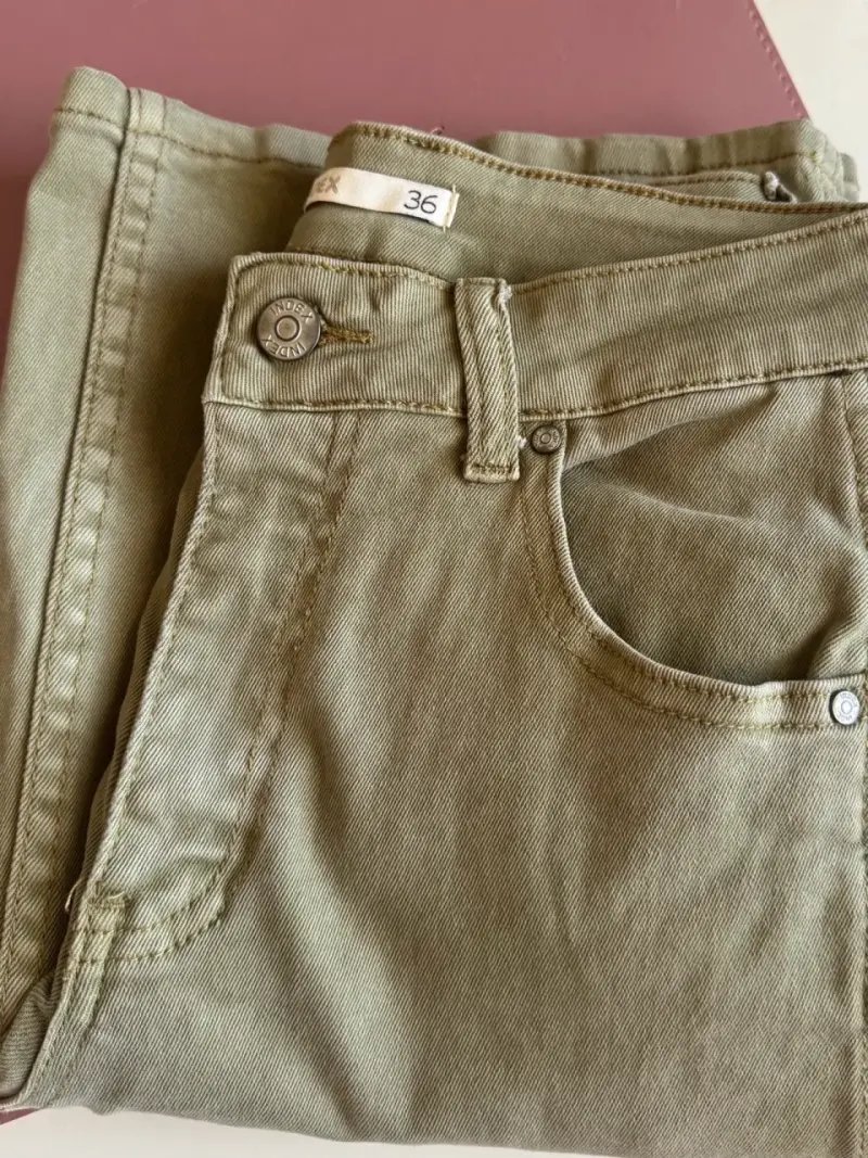 jeans cargo verdes - 3