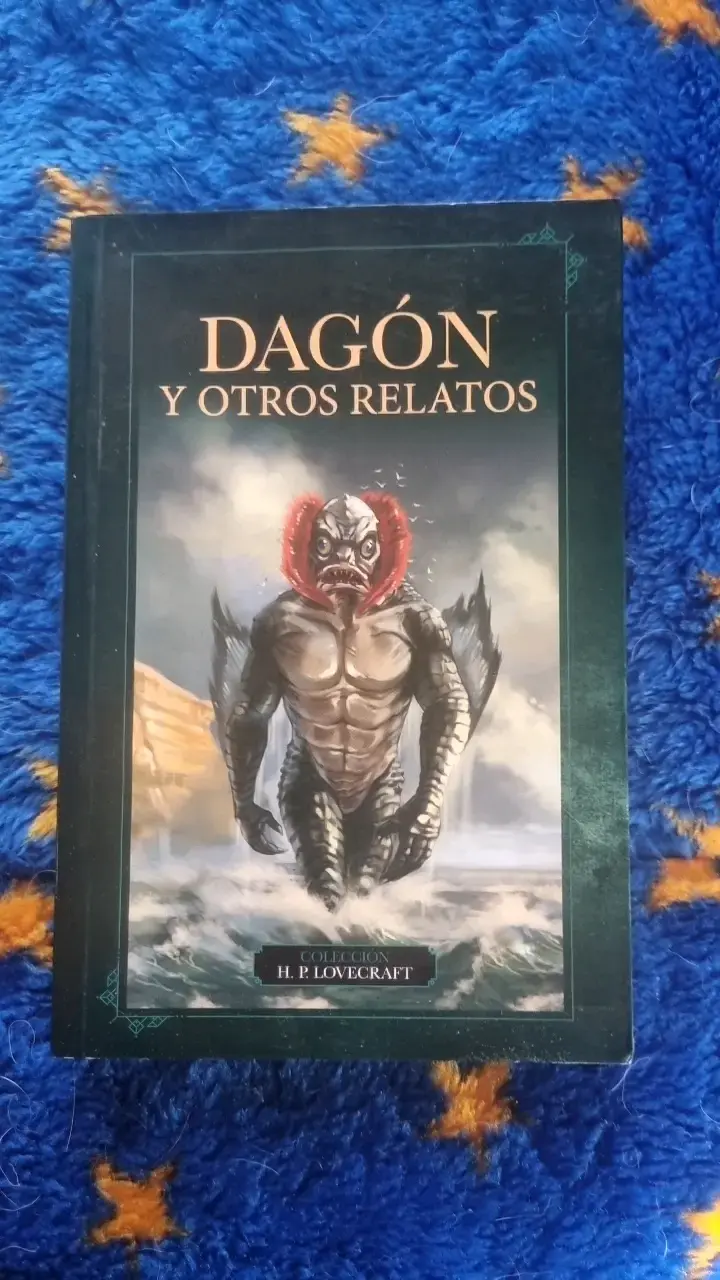 Libro 'Dagón y Otros Relatos' de H.P. Lovecraft