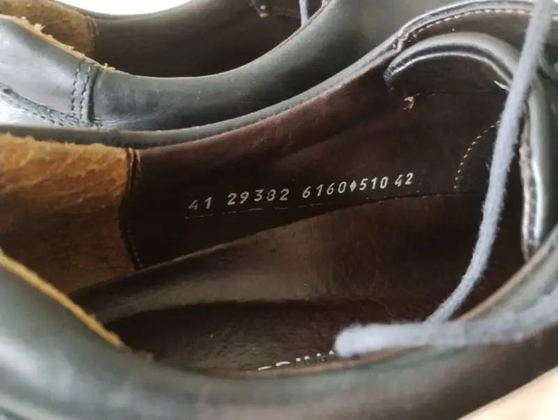Zapatos de vestir negros de cuero para hombre - 3