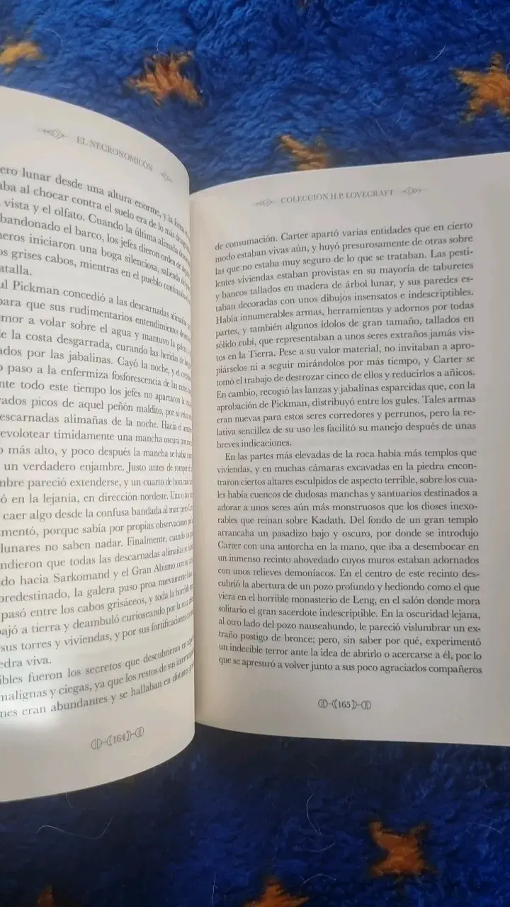 Libro El Necronomicón de H.P. Lovecraft - 2