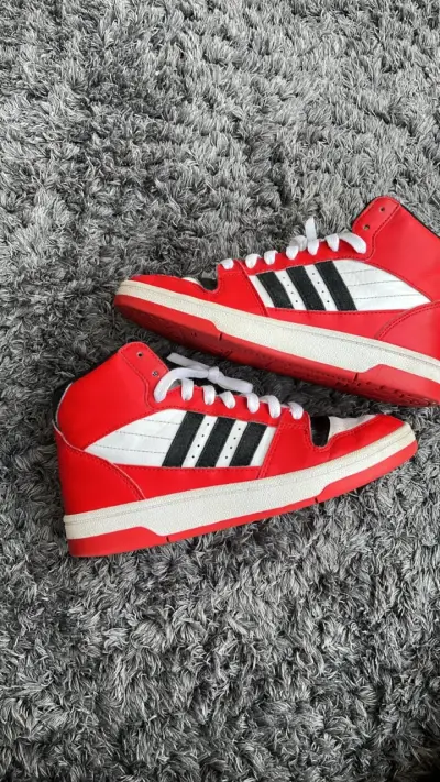 Zapatillas Adidas Para Basquet Talla 36,5/22.5CM - miniatura 1