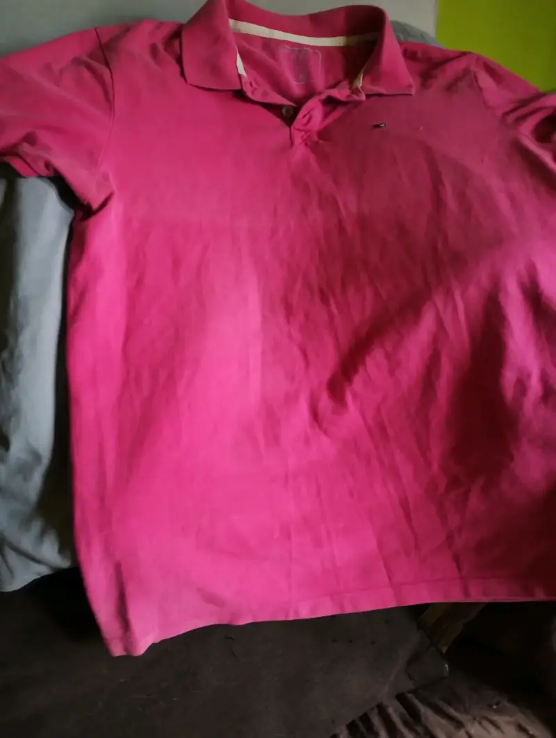 Polera polo rosa para hombre OWK - 1