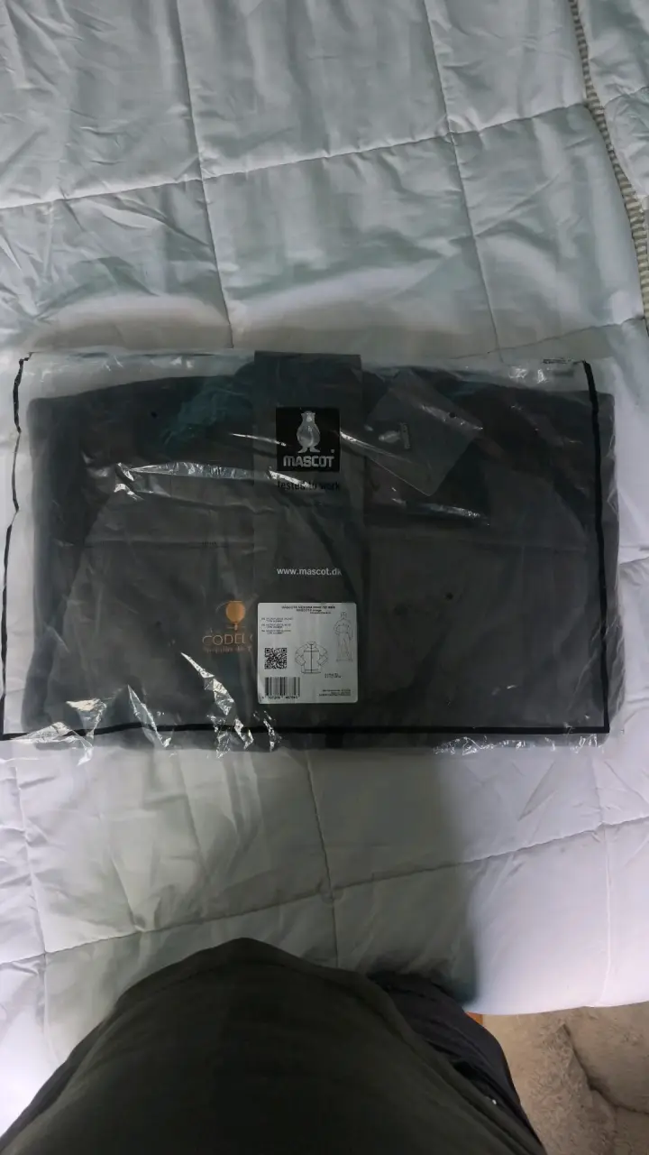 Chaqueta de polar nueva