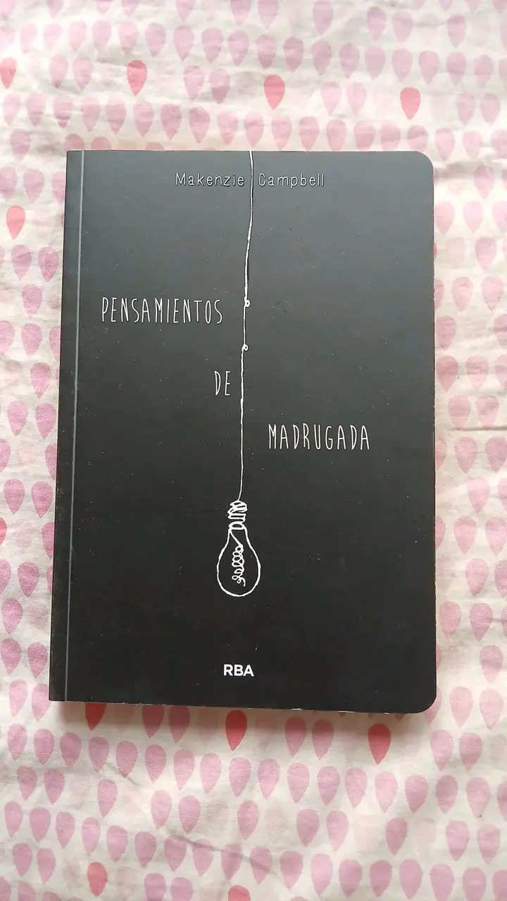 Libro 'Pensamientos de Madrugada' de Makenzie Campbell - 1