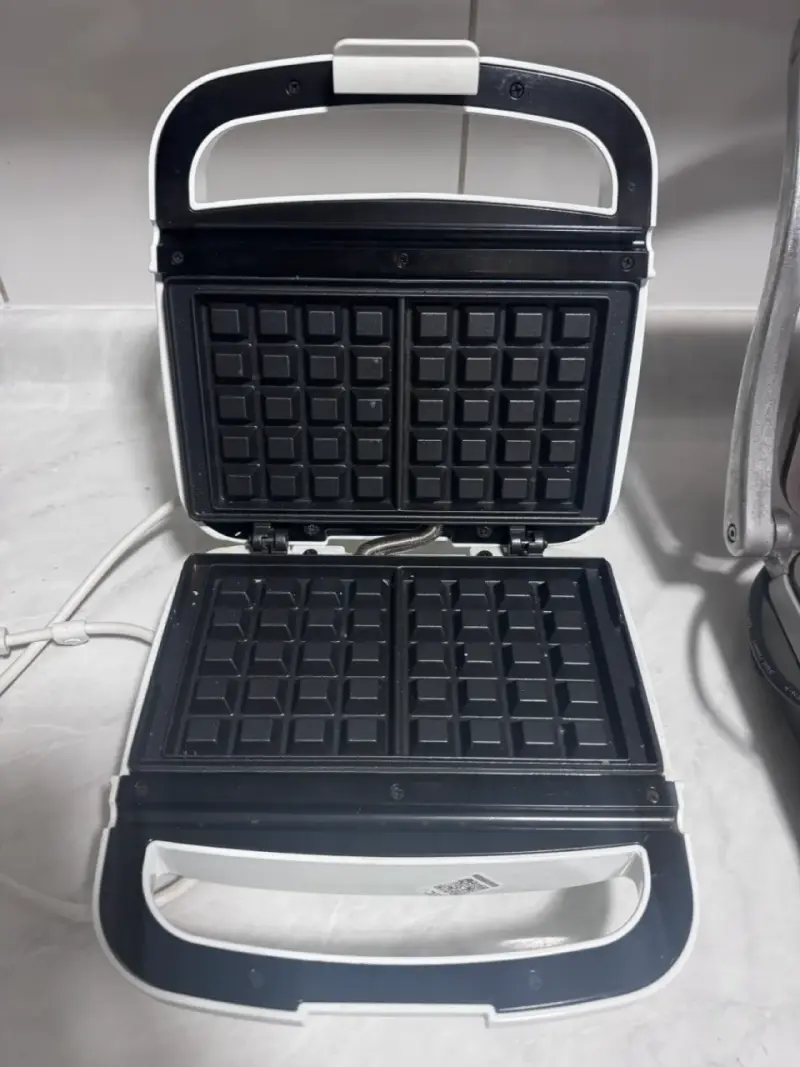 Wafflera Moulinex Waffle Time en buen estado - 2