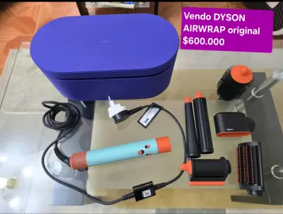 Dyson Airwrap original 600.000 con accesorios - miniatura 1