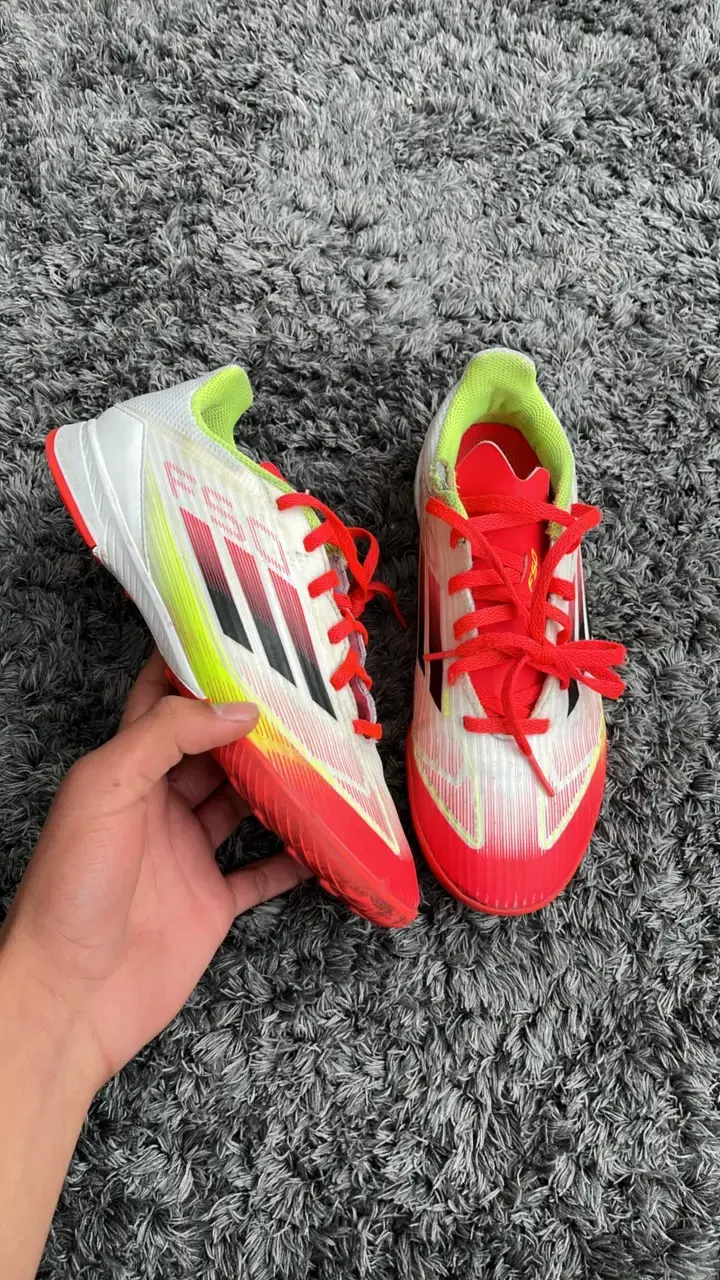 F50 League Tf Jr Talla 37,5/23,5CM - 3