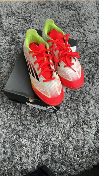F50 League Tf Jr Talla 37,5/23,5CM - miniatura 4