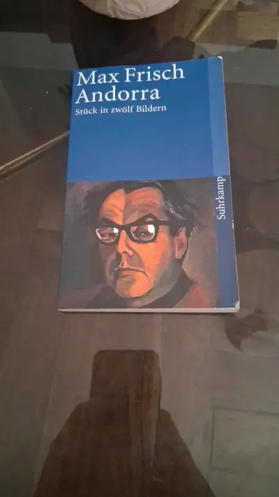 Libro 'Andorra' de Max Frisch en alemán - miniatura 1