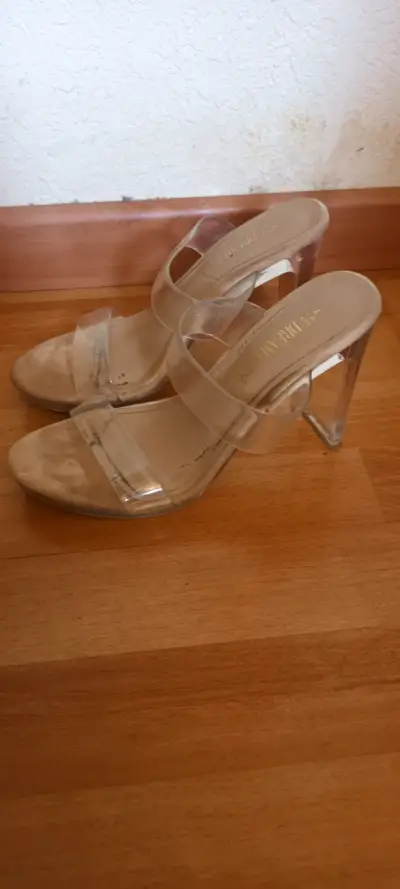 Sandalias transparentes de tacón alto para mujer - miniatura 2