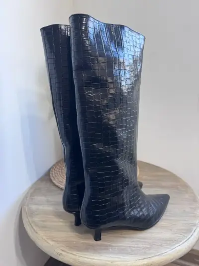 Botas altas negras de cuero original - miniatura 3