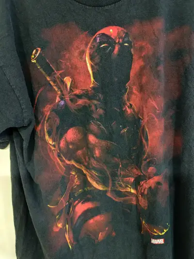 Polera Marvel Deadpool Negra Talla XL - miniatura 2