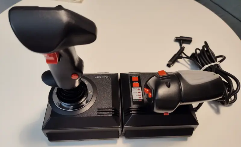 Joystick de vuelo QuickShot con acelerador - 2