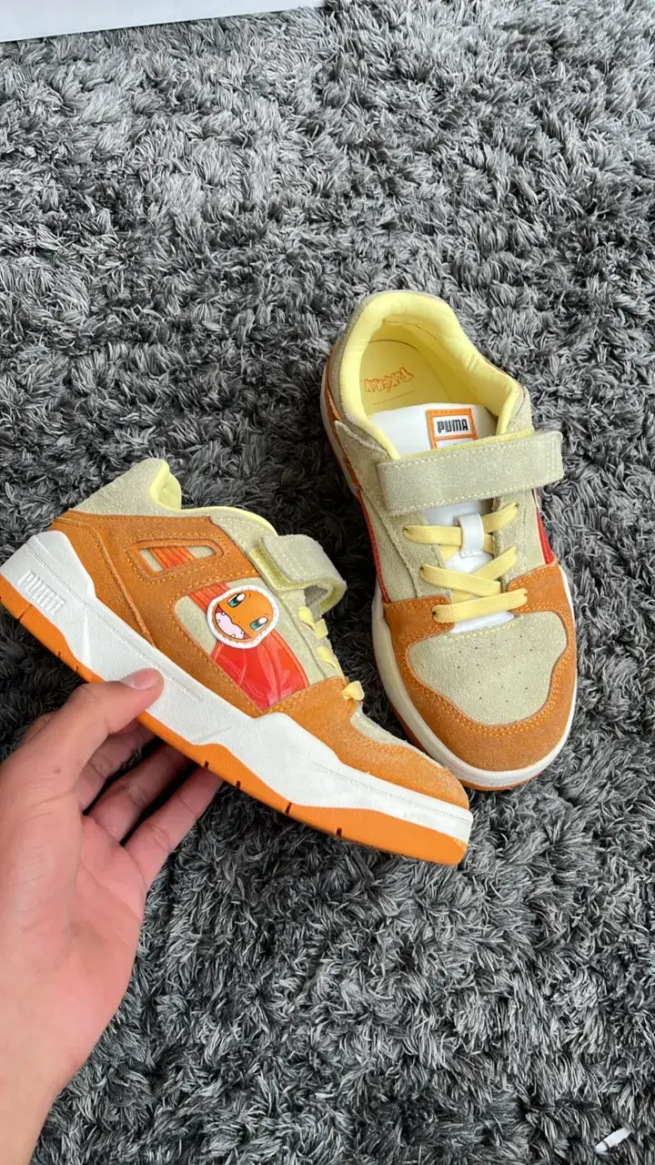 Zapatilla Puma x Pokemon Charizard Talla 35/21,5CM - 3