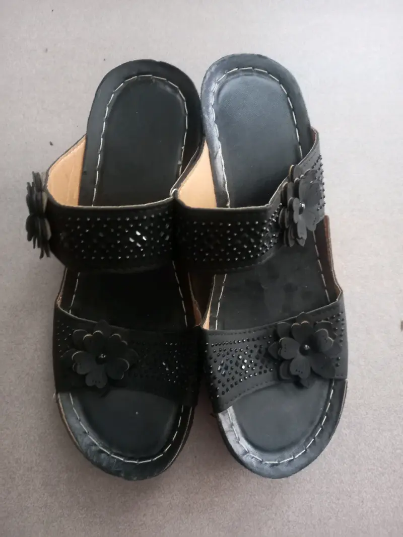 Chalas negras