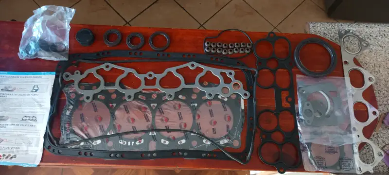 Juego de empaquetaduras culata de grafito y acer - 1