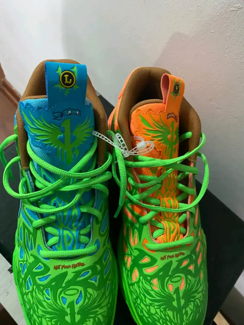 Zapatillas deportivas . Lamelo ball originales. - 5