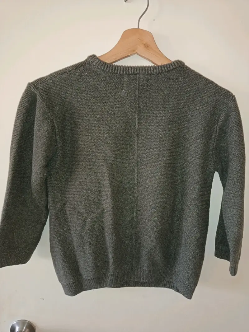 Suéter gris con diseño de calavera para niños Zara - 2