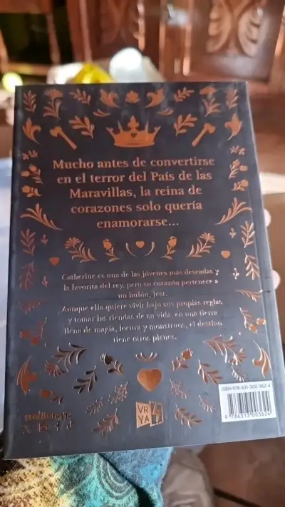 Libro Heartless de Marissa Meyer en buen estado - miniatura 2