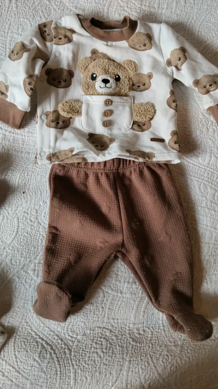 Lote ropa bebe 0-3 meses. Bodies, pijamas, conjunt - 2