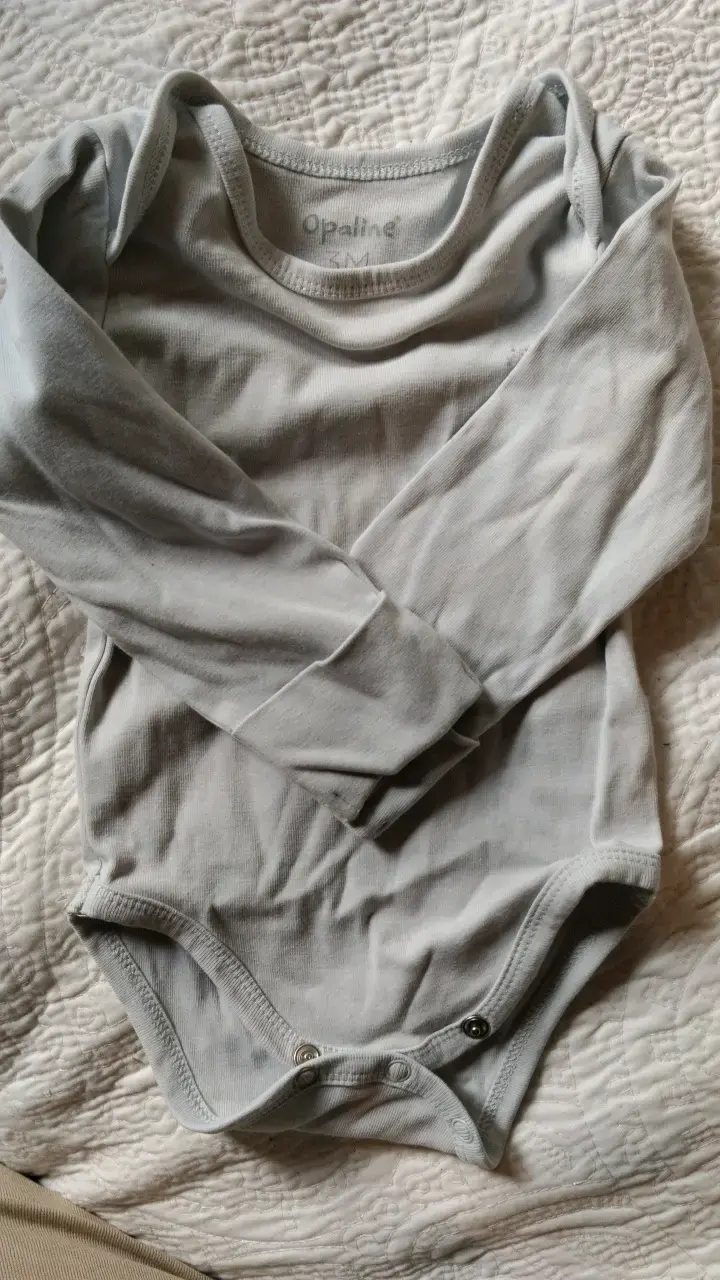 Lote ropa bebe 0-3 meses. Bodies, pijamas, conjunt - 4