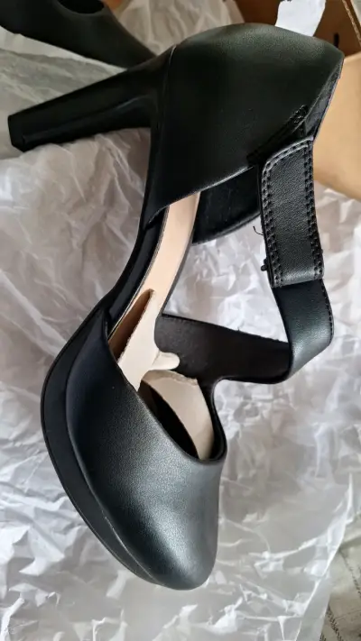 Zapatos de tacón Clarks de cuero - miniatura 4