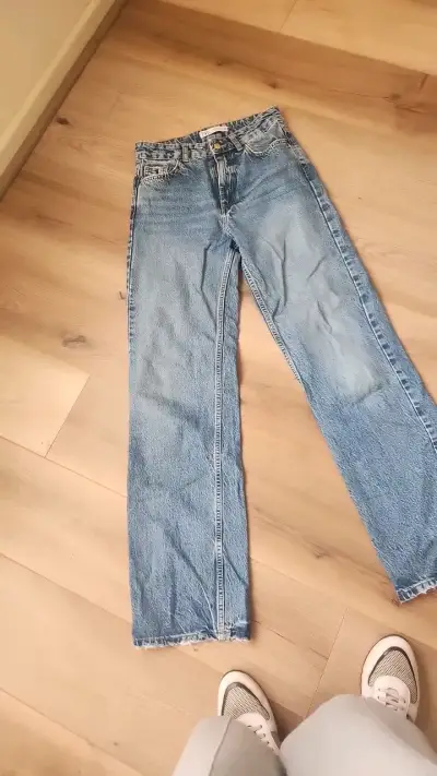 Jeans de mezclilla azul Zara talla 34 - miniatura 4