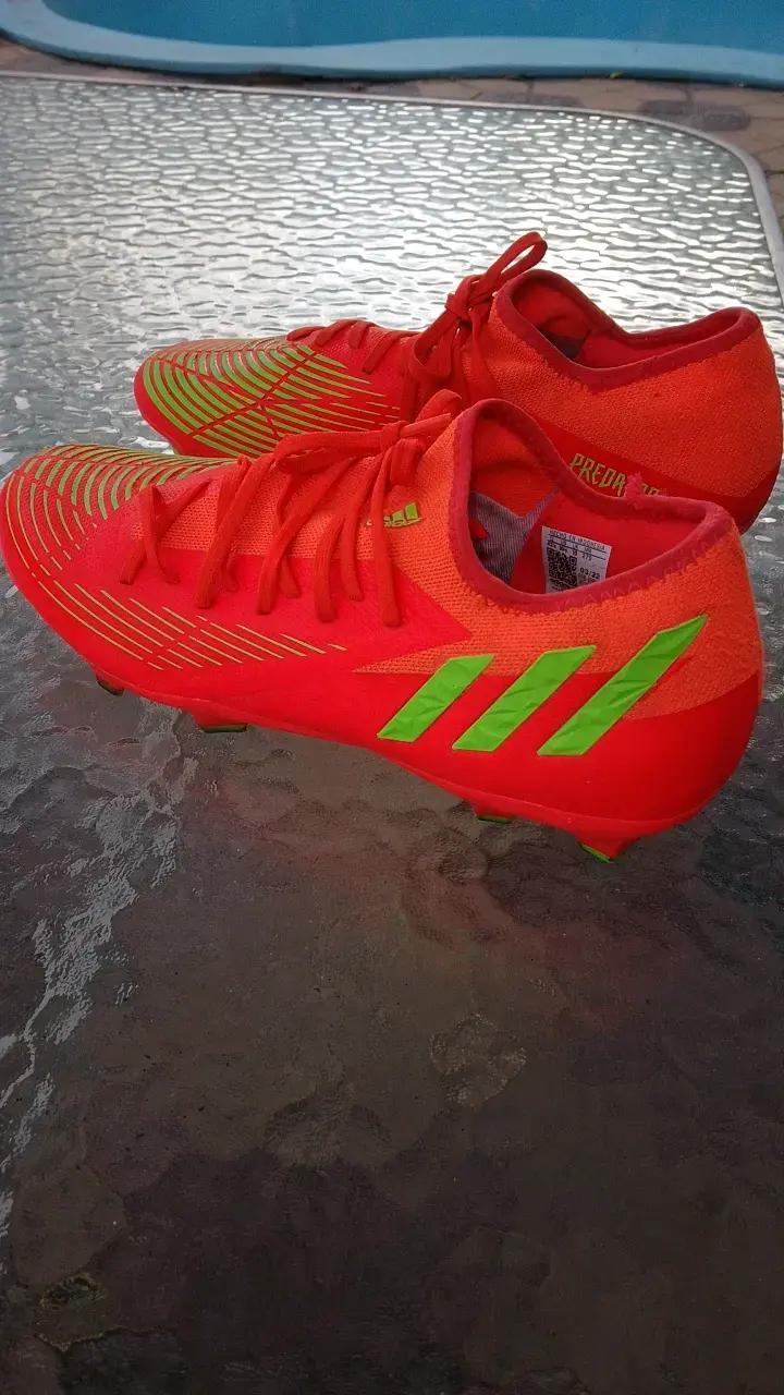 Botines de fútbol Adidas Predator - 1