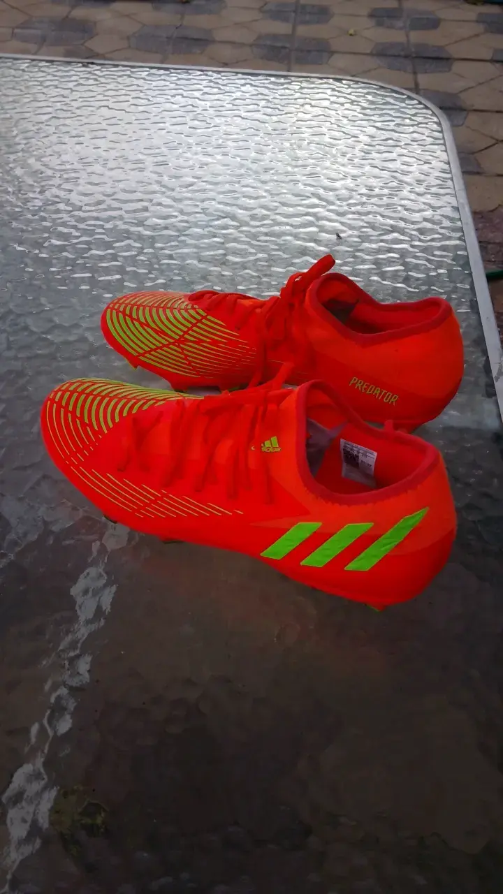 Botines de fútbol Adidas Predator - 2