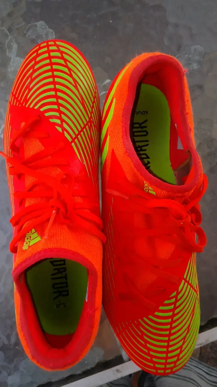 Botines de fútbol Adidas Predator - 4