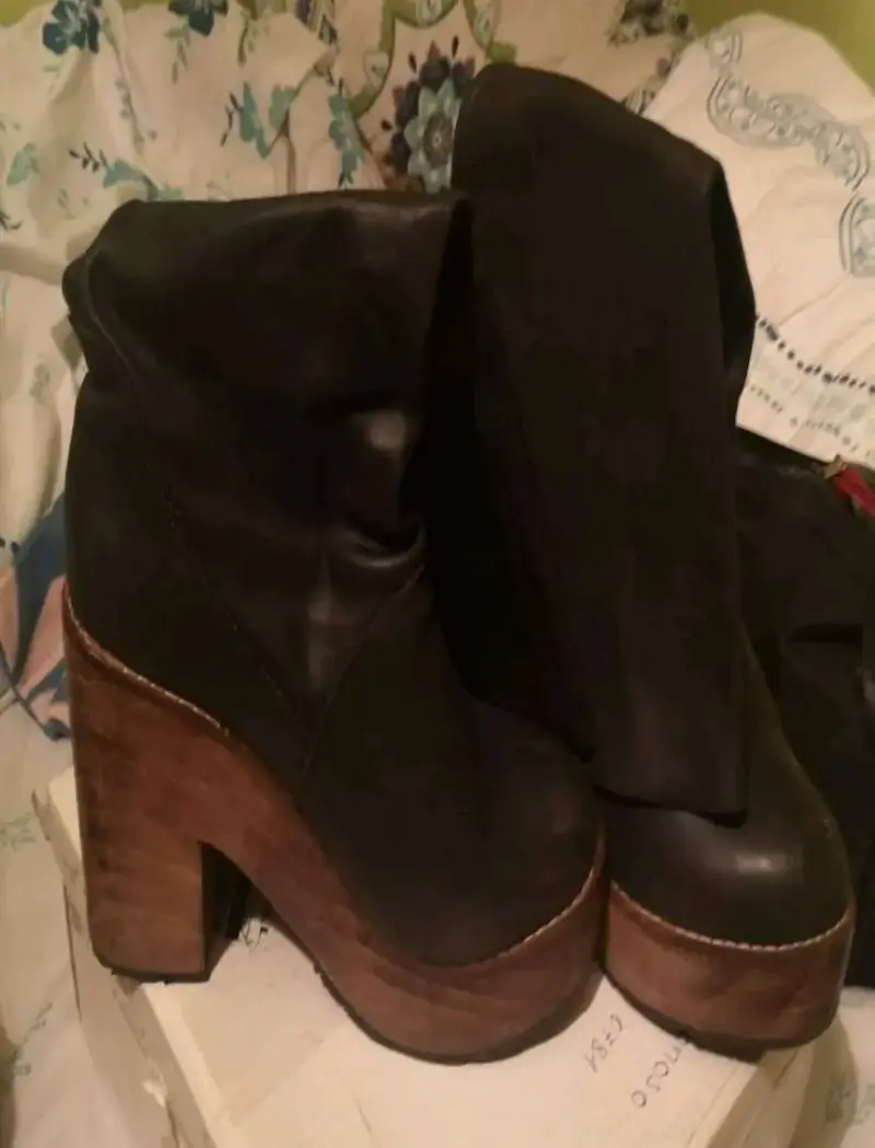 Botines de cuero negro con plataforma alta - 2