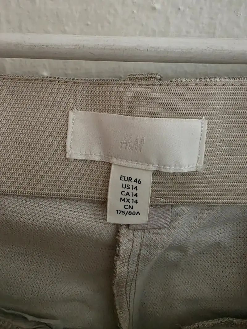 Pantalones de vestir H&M beige talla 46 - 2
