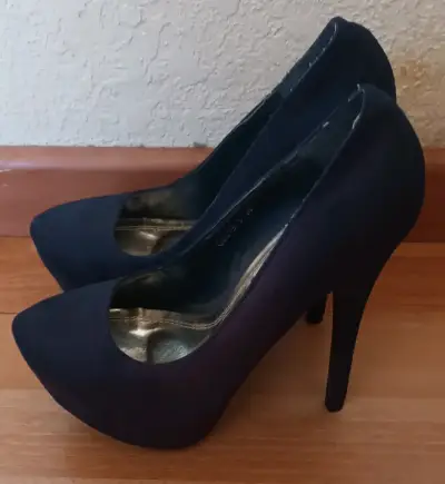Zapatos de tacón alto azul oscuro para mujer - miniatura 1