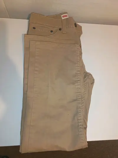 Pantalones beige Levi's para niño talla 10 - miniatura 1