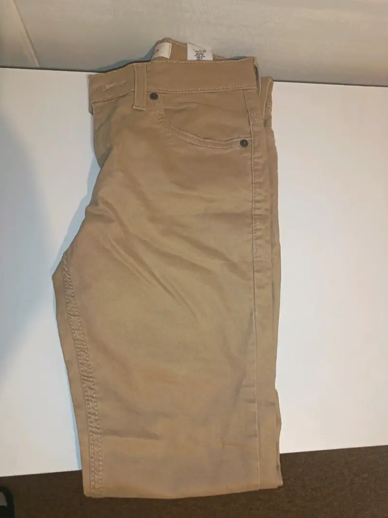 Pantalones beige Levi's para niño talla 10 - 2