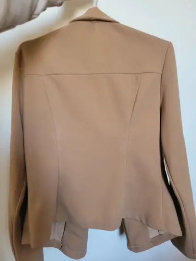 Blazer Beige para Mujer Shein Talla S - miniatura 2