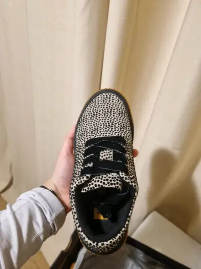 Zapatillas CAT con diseño animal print y suela gruesa - miniatura 3