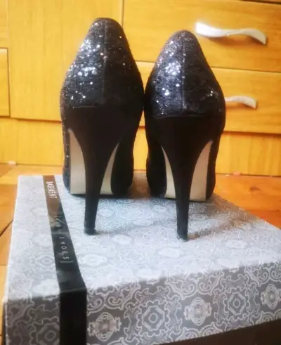 Tacones negros con brillo Alquimia - miniatura 1