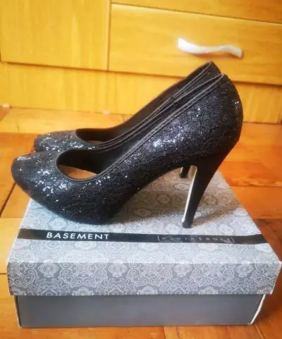 Tacones negros con brillo Alquimia - miniatura 2