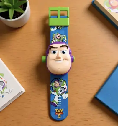 Reloj proyector infantil Toy Story Buzz Lightyear - miniatura 4