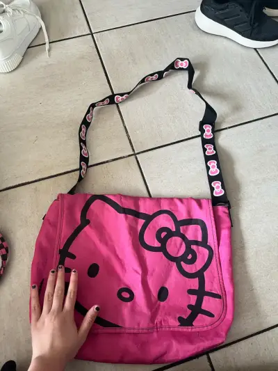 Bolso bandolera Hello Kitty Original - miniatura 2