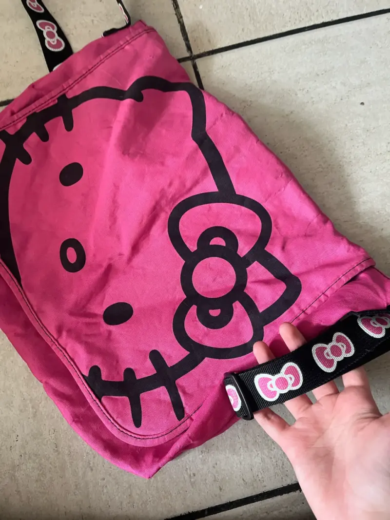 Bolso bandolera Hello Kitty Original - 3