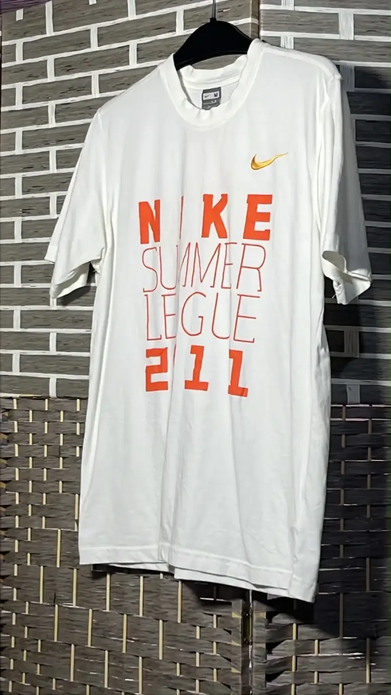 Polera Nike Summer League 211 blanca talla M