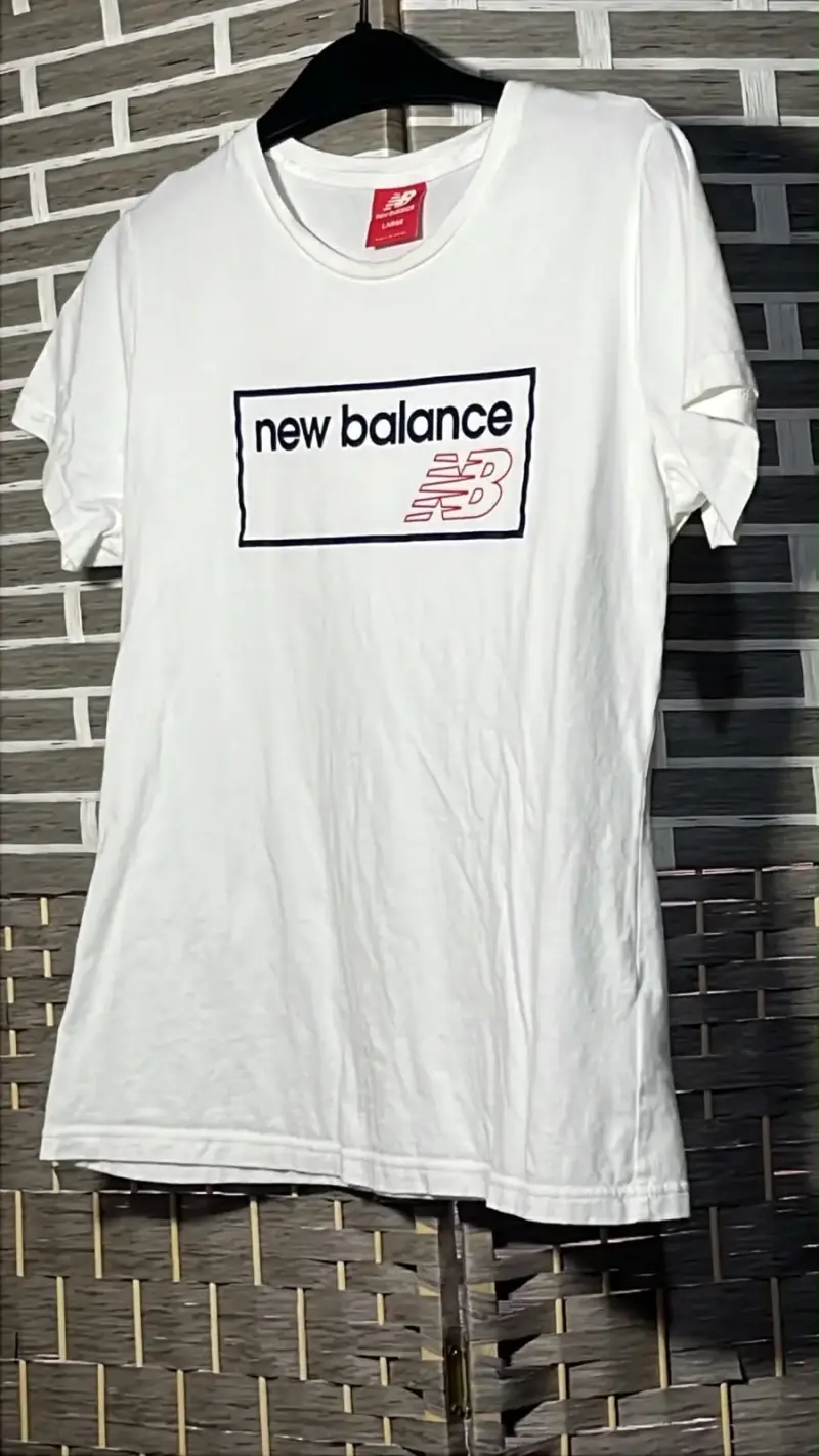 Polera blanca New Balance para mujer talla L