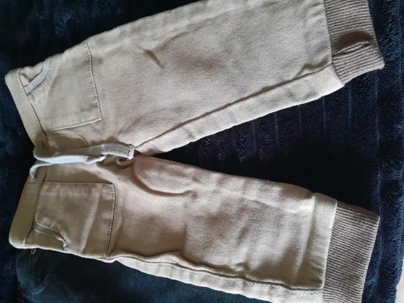Lote de pantalones para niños en varios colores - 2