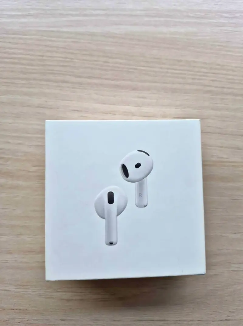 Apple AirPods 4 Generación con Cancelación de Rui - 1